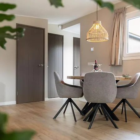 De Bospaddenstoel 4-19