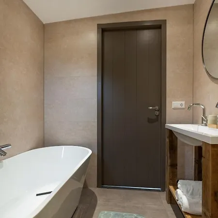 De Bospaddenstoel 4-19 Пюттен